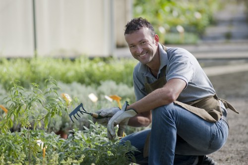 Belvedere gardeners using load-based and cubic-yard rates